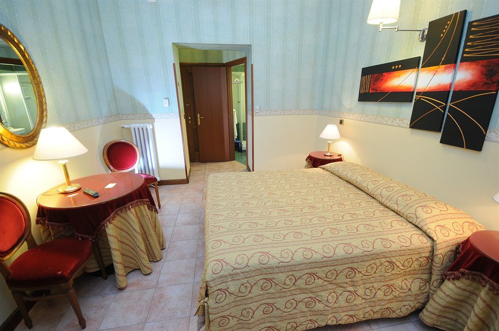 Hotel Sweet Home Рим Екстериор снимка