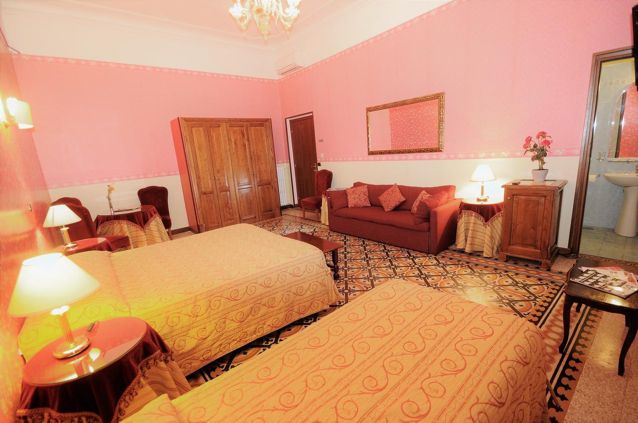 Hotel Sweet Home Рим Екстериор снимка