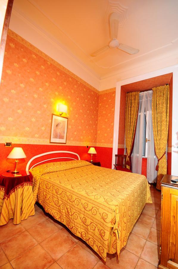Hotel Sweet Home Рим Екстериор снимка